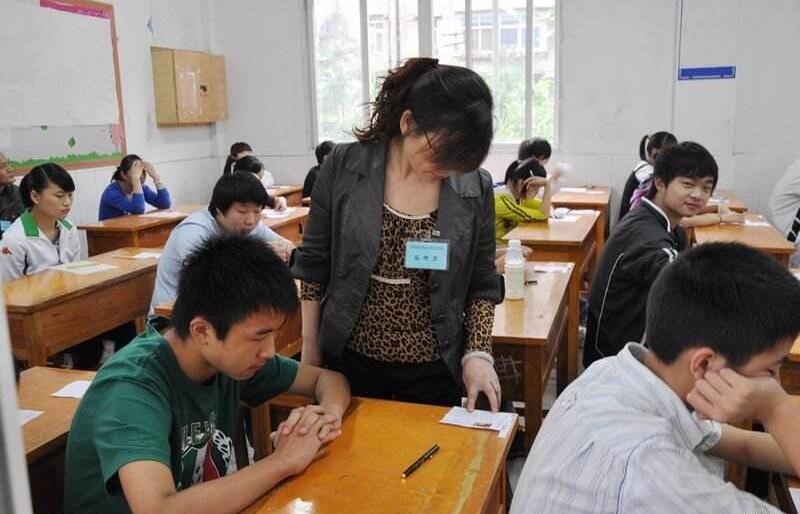 高考倒計時，防范替考從身份核驗開始